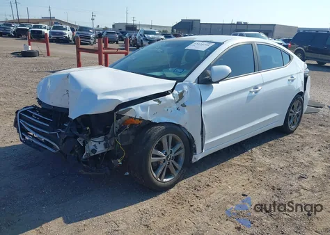 2018 Hyundai Elantra Sel z USA, uszkodzony, nr VIN 5NPD84LF2JH315937